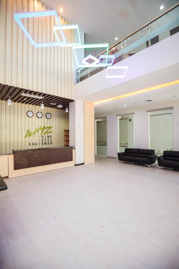 Whiz Prime Hotel Sudirman Μακασάρ Εξωτερικό φωτογραφία